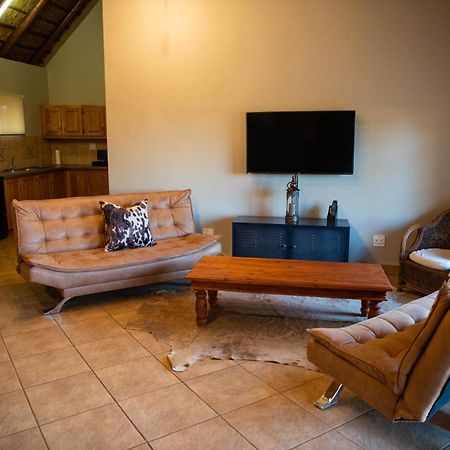 Morakane Safari Lodge Vryburg Стая снимка