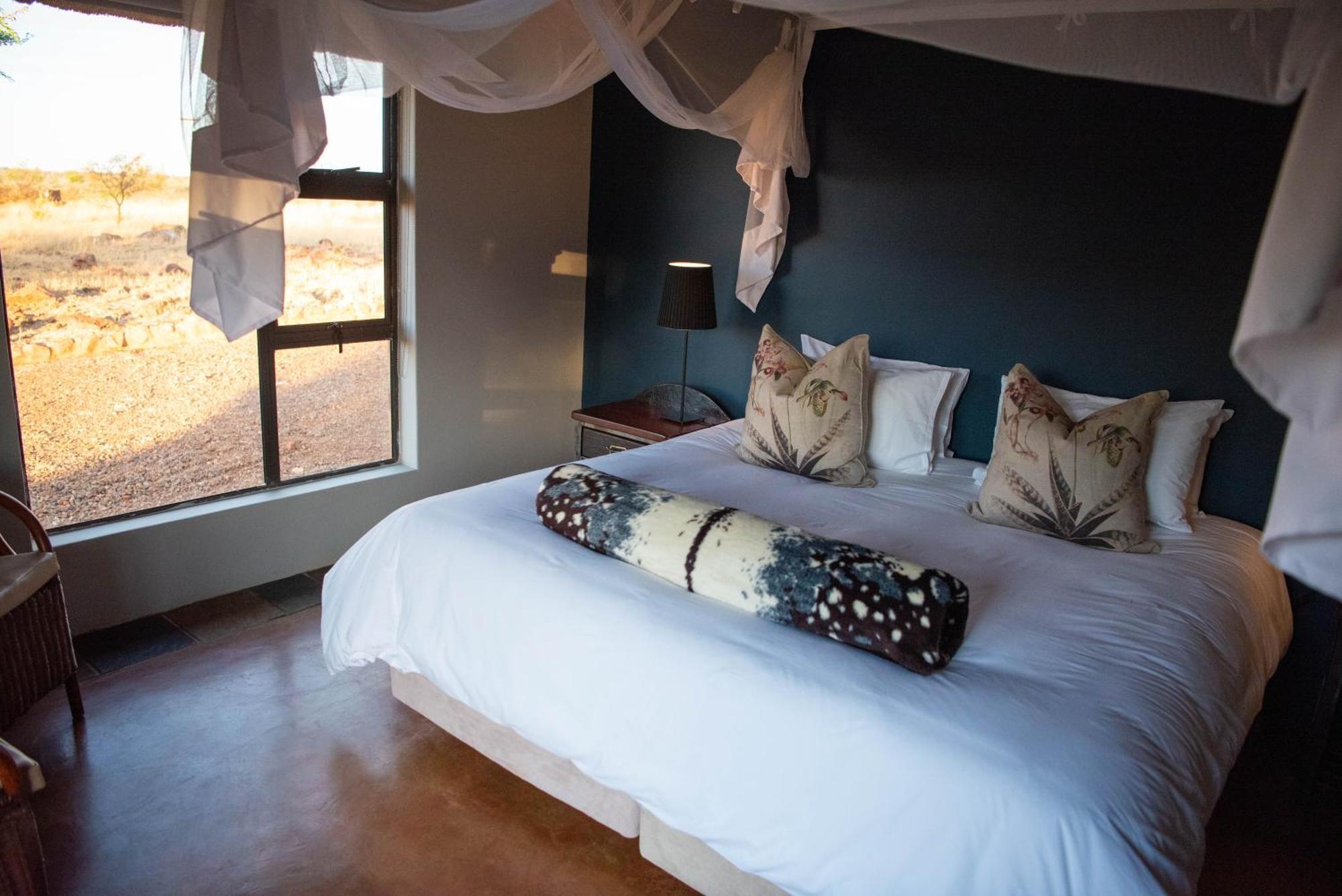 Morakane Safari Lodge Vryburg Стая снимка